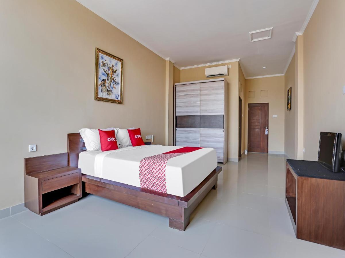 Oyo Flagship 90966 Moreno Homestay Legian Dış mekan fotoğraf